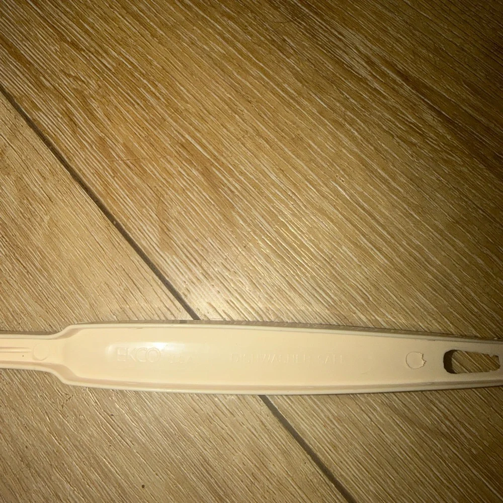 Vintage EKCO‎ Off White 11” Nylon Spatula Flipper Turner